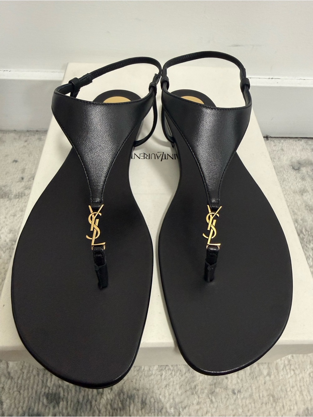 Saint Laurent Cassandra Logo Plaque Sandals - Brand New - Size 38 EU / 8 US - Picture 4 of 7